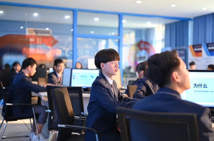 ����(w��)Ժ�l(f��)�� | �I(y��)�����c��ͨ���ƌWλ�C������ͬ��Ч����