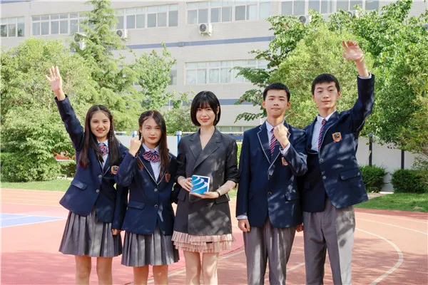 xУŮWʲôI(y)þ͘I(y)