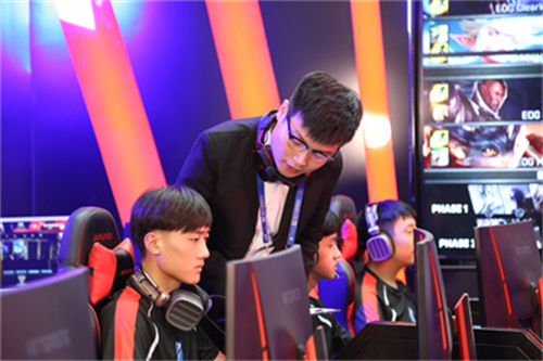 ӳxW(xu)늸г·