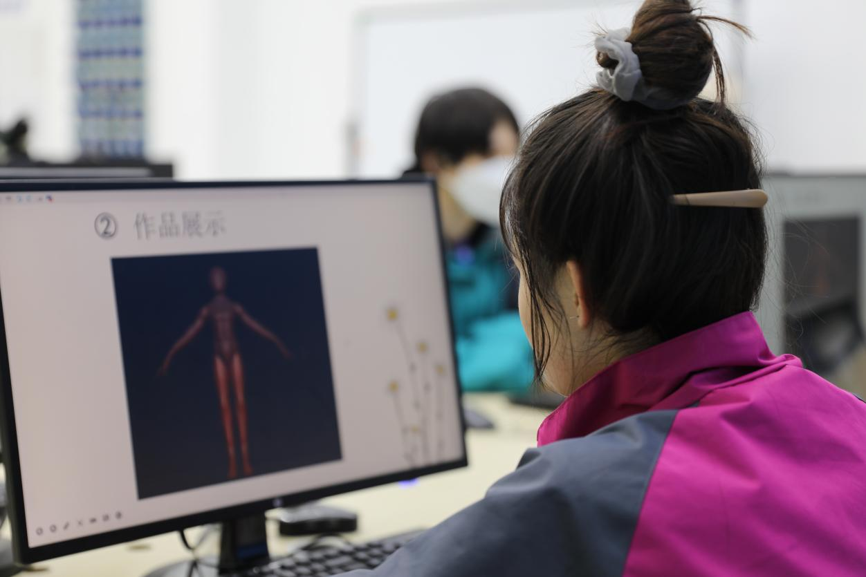 xmϺӵČW(xu)УW(xu)Lؿ