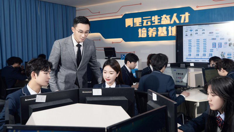 �҃�(n��i)�O(sh��)Ӌ�͘I(y��)ǰ�������