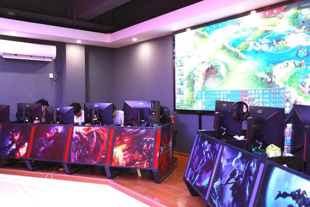 TY��У�@�x��ِ�Qِ��ָ���(zh��n)��(ch��ng)�`���ഺ��â